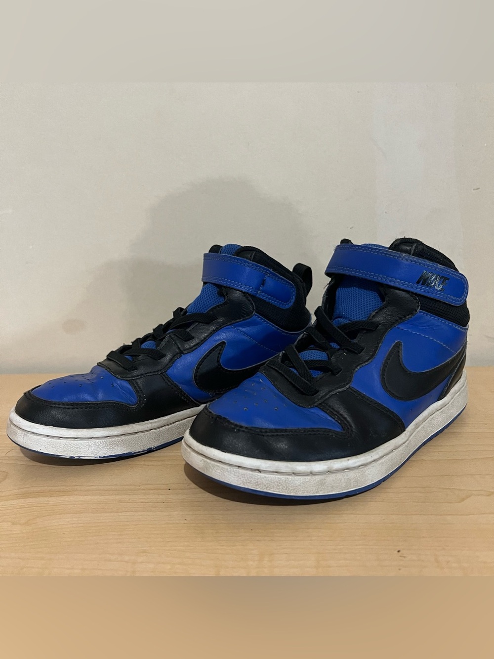 Nike Kids High-Top Sneakers in Blue and Black